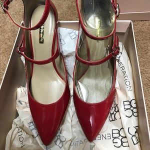 BCBG size 9 Red Patent Leather Heels NEW